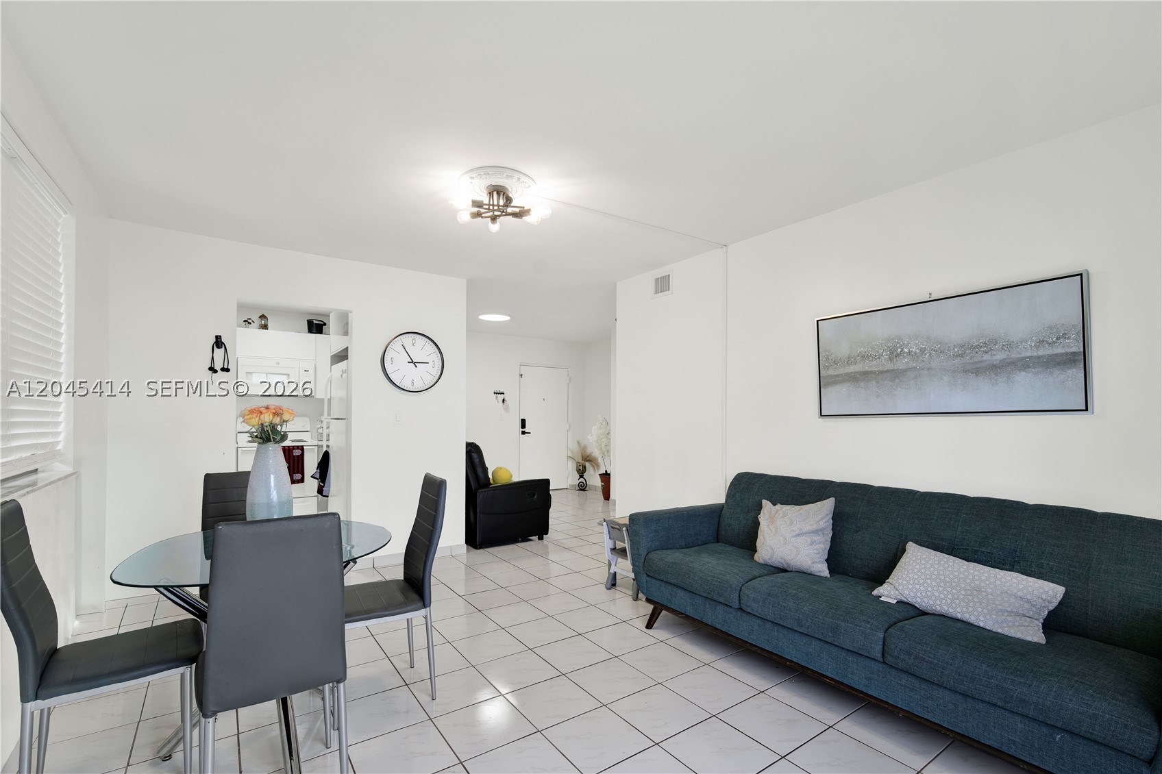 GARDEN LAKE TOWERS CONDO - Residential