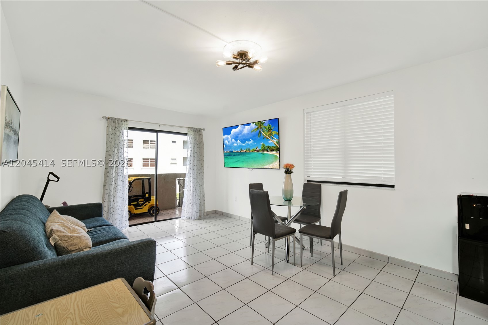 GARDEN LAKE TOWERS CONDO - Residential