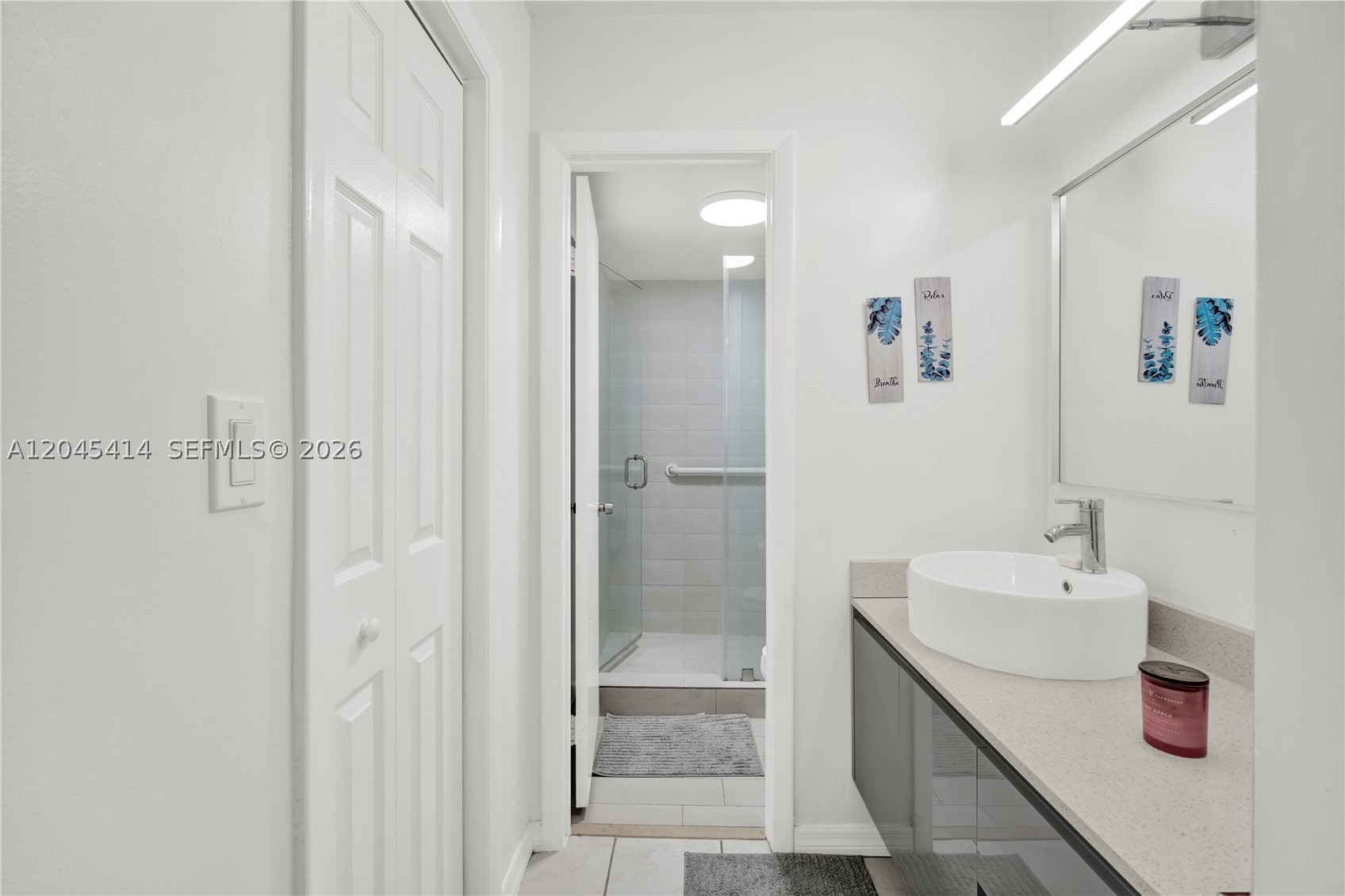 GARDEN LAKE TOWERS CONDO - Residential