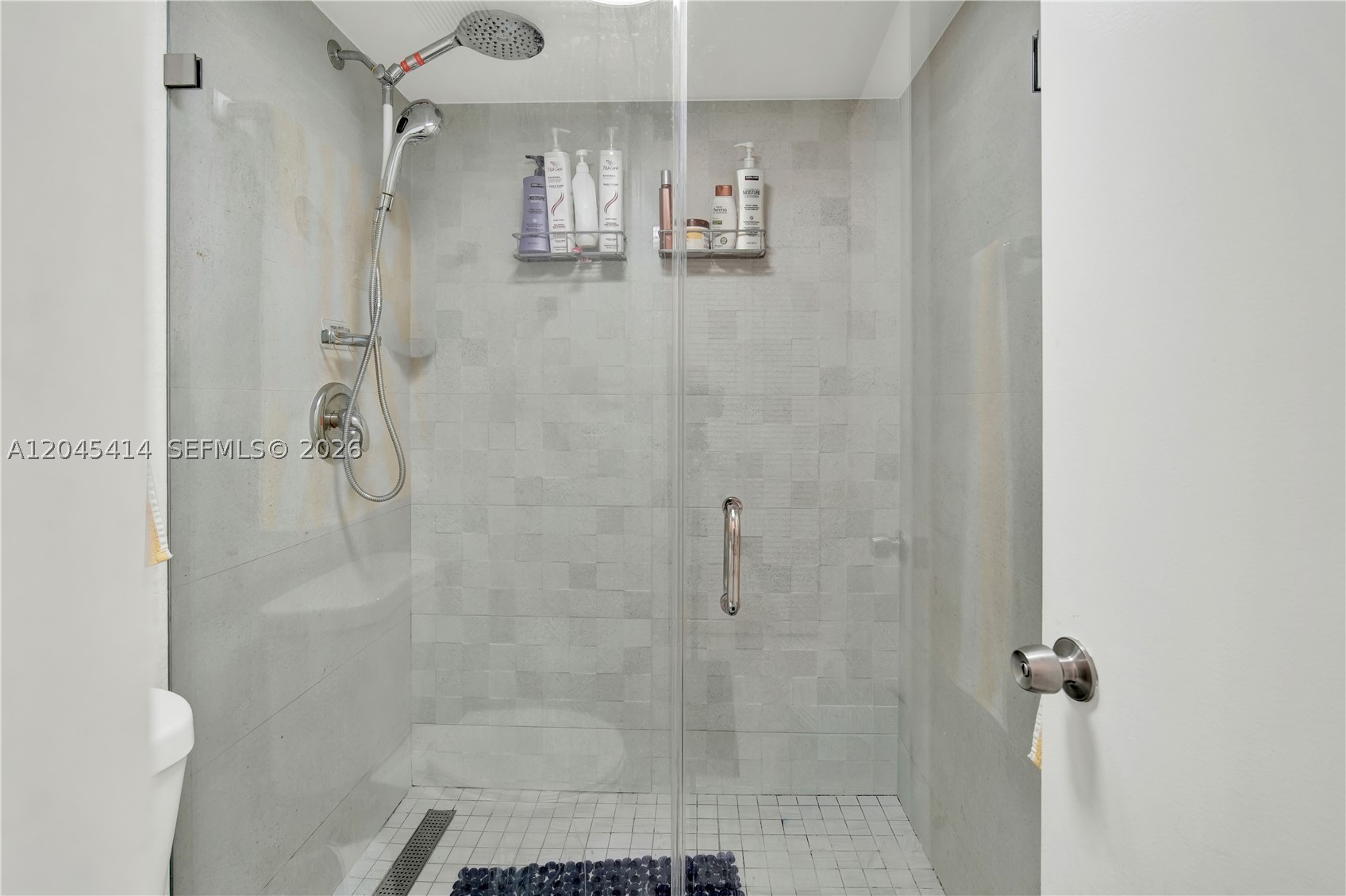 GARDEN LAKE TOWERS CONDO - Residential