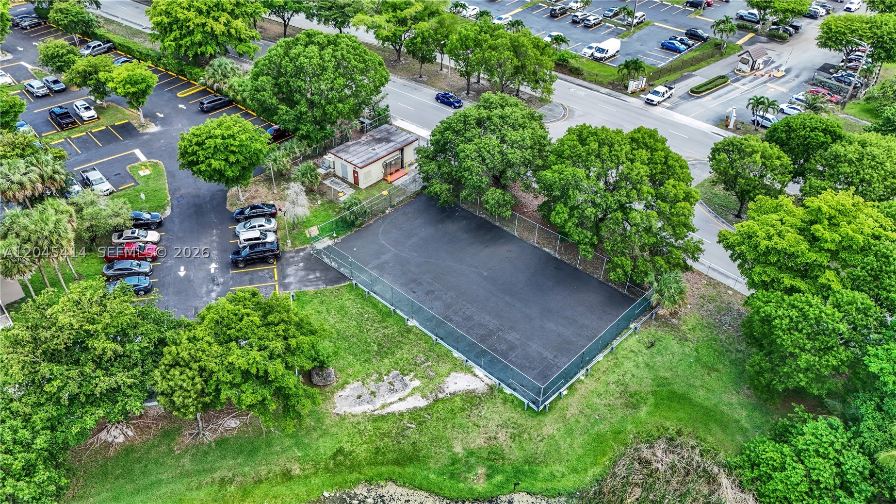 GARDEN LAKE TOWERS CONDO - Residential