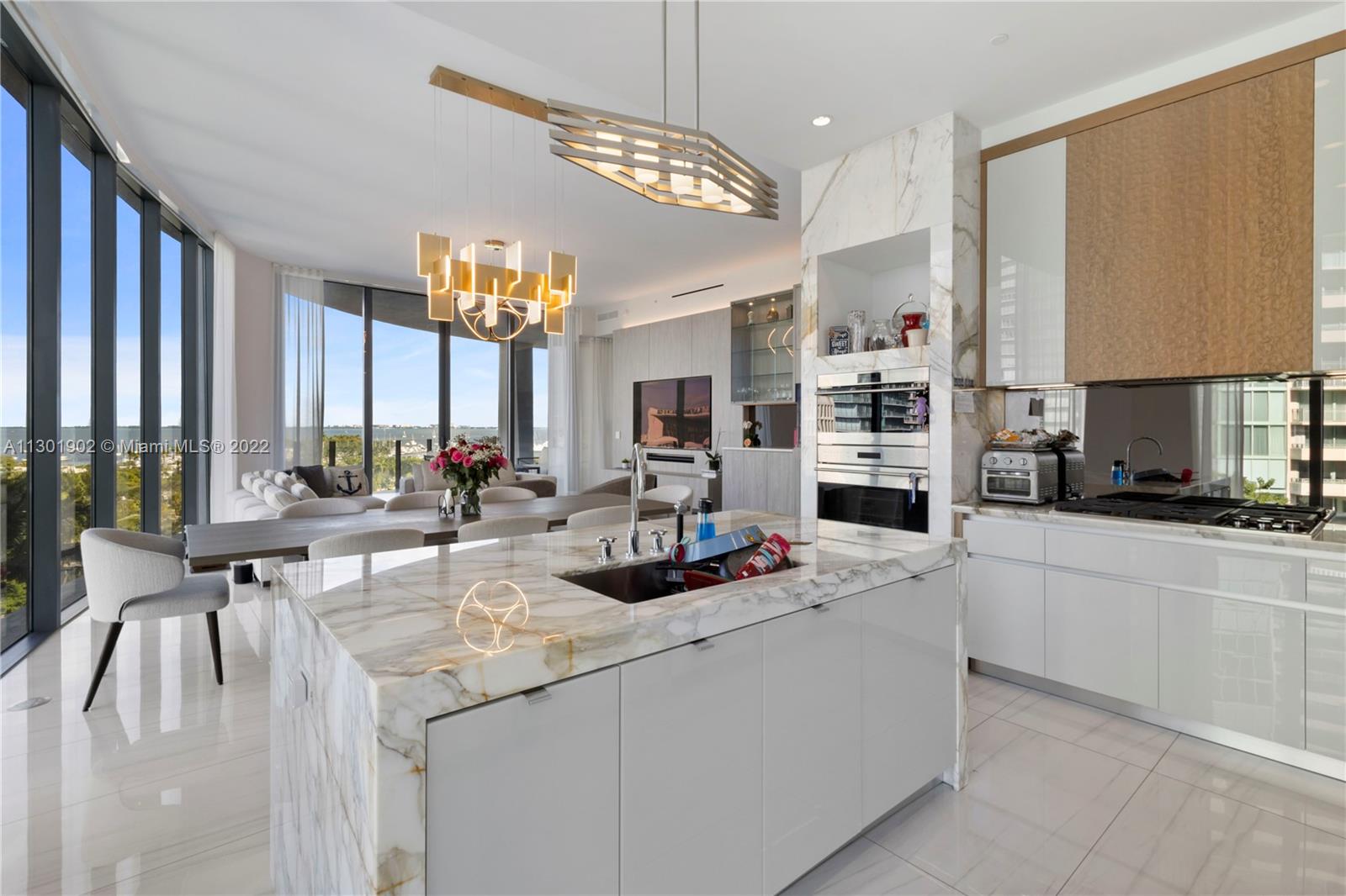ONE PARK GROVE - Residential