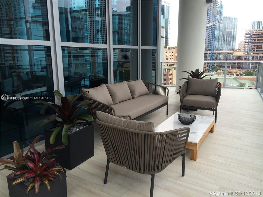 MILLECENTO - Residential Lease