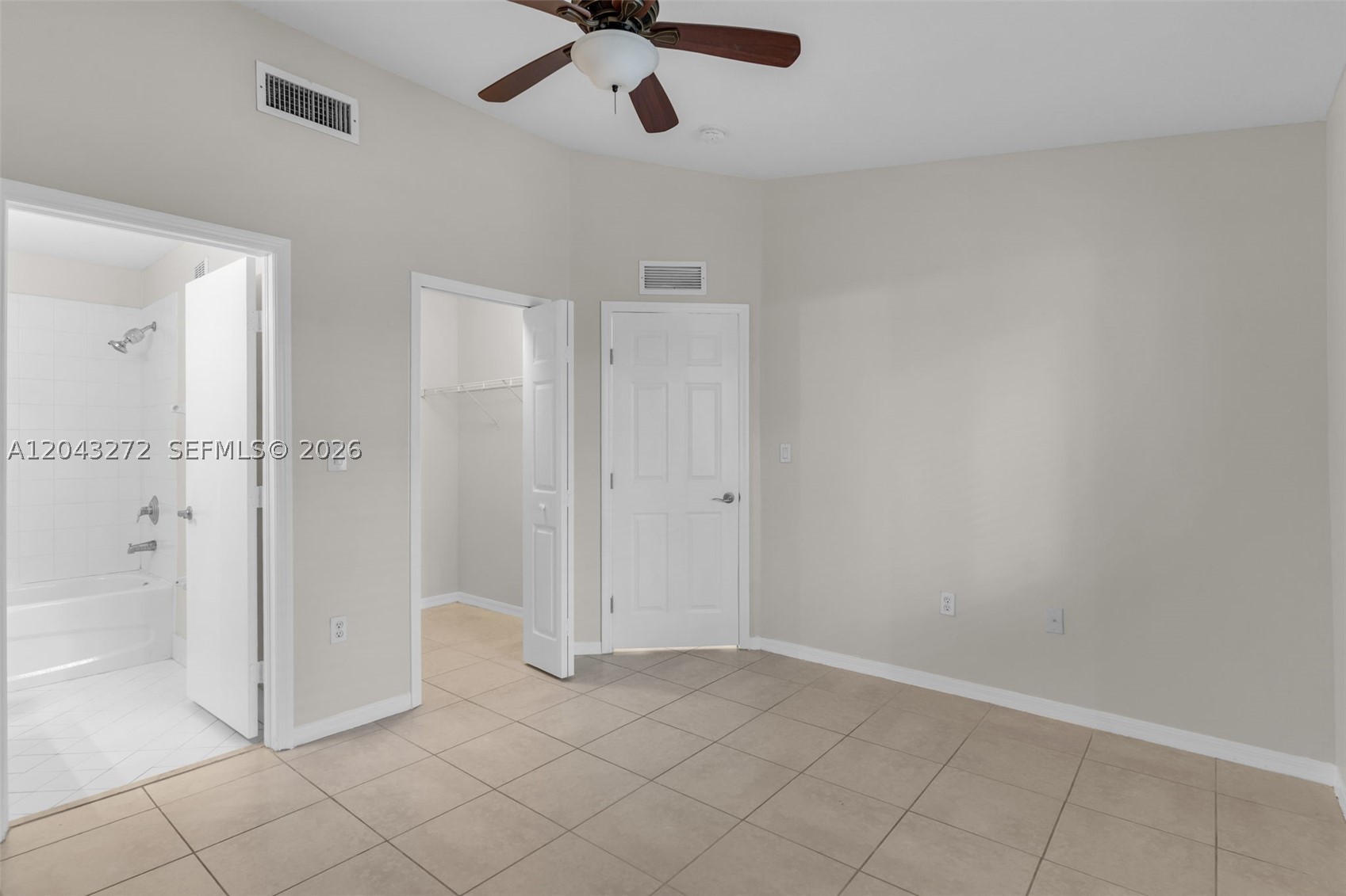 VENETIA GARDENS SOUTH CON - Residential Lease