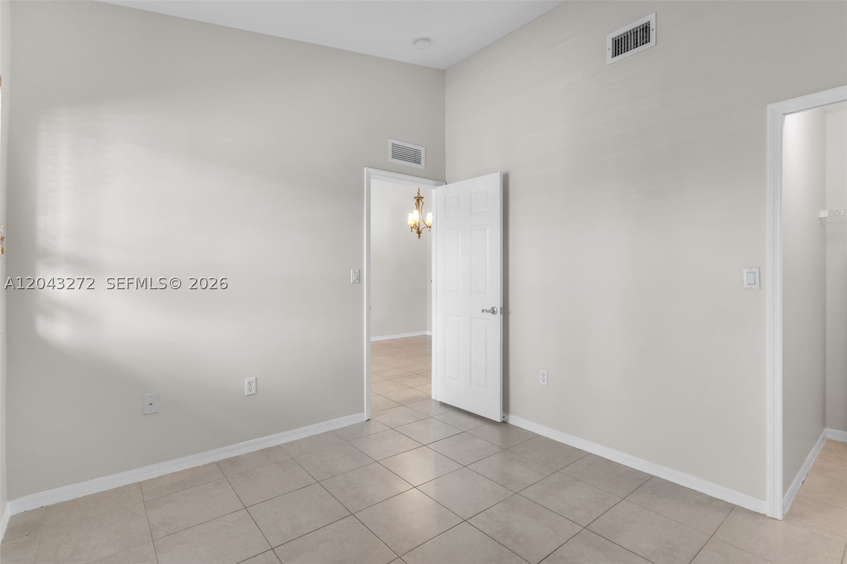 VENETIA GARDENS SOUTH CON - Residential Lease
