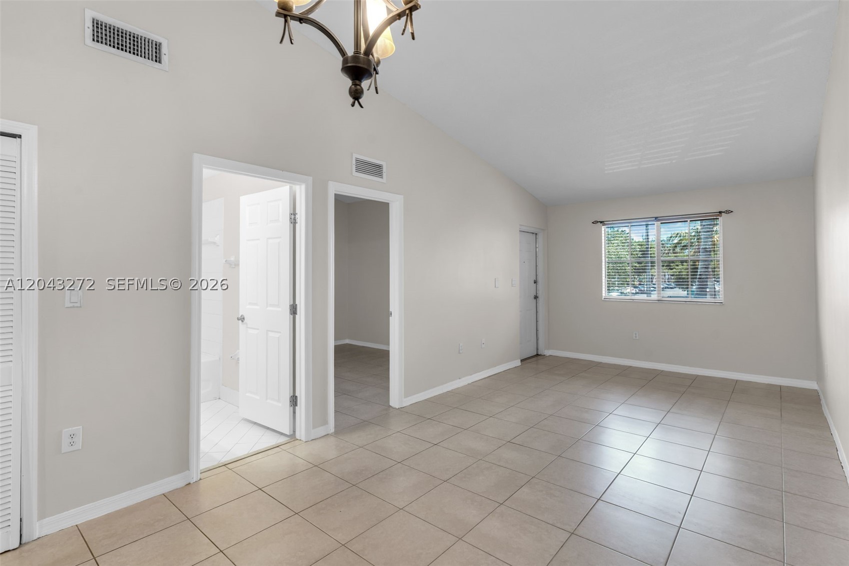 VENETIA GARDENS SOUTH CON - Residential Lease