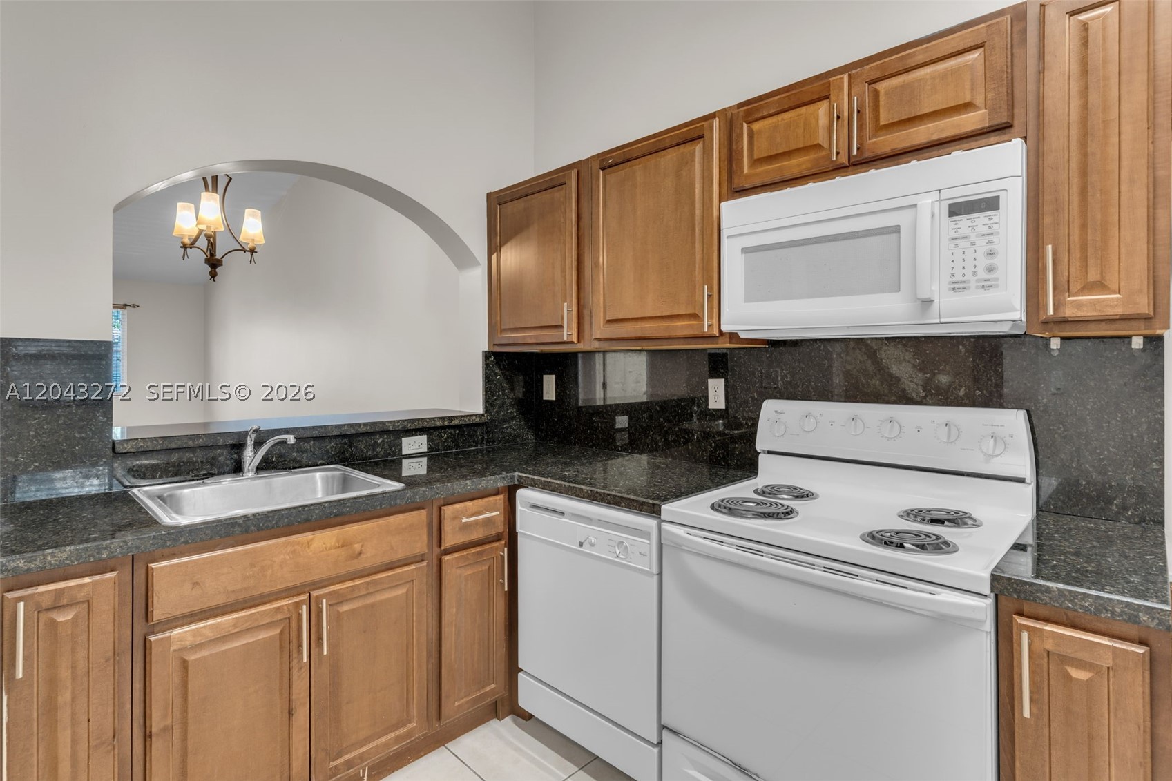 VENETIA GARDENS SOUTH CON - Residential Lease