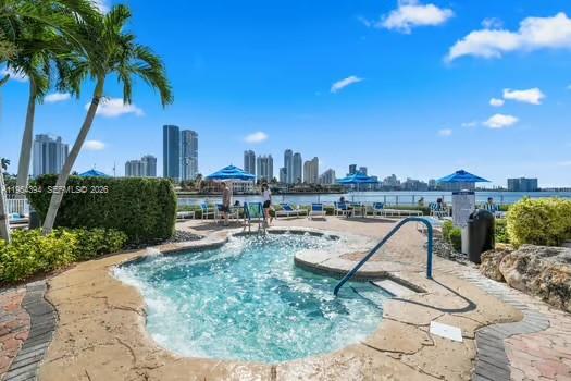MYSTIC POINTE CONDO NO TW - Residential