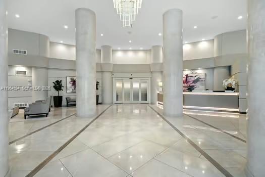 MYSTIC POINTE CONDO NO TW - Residential