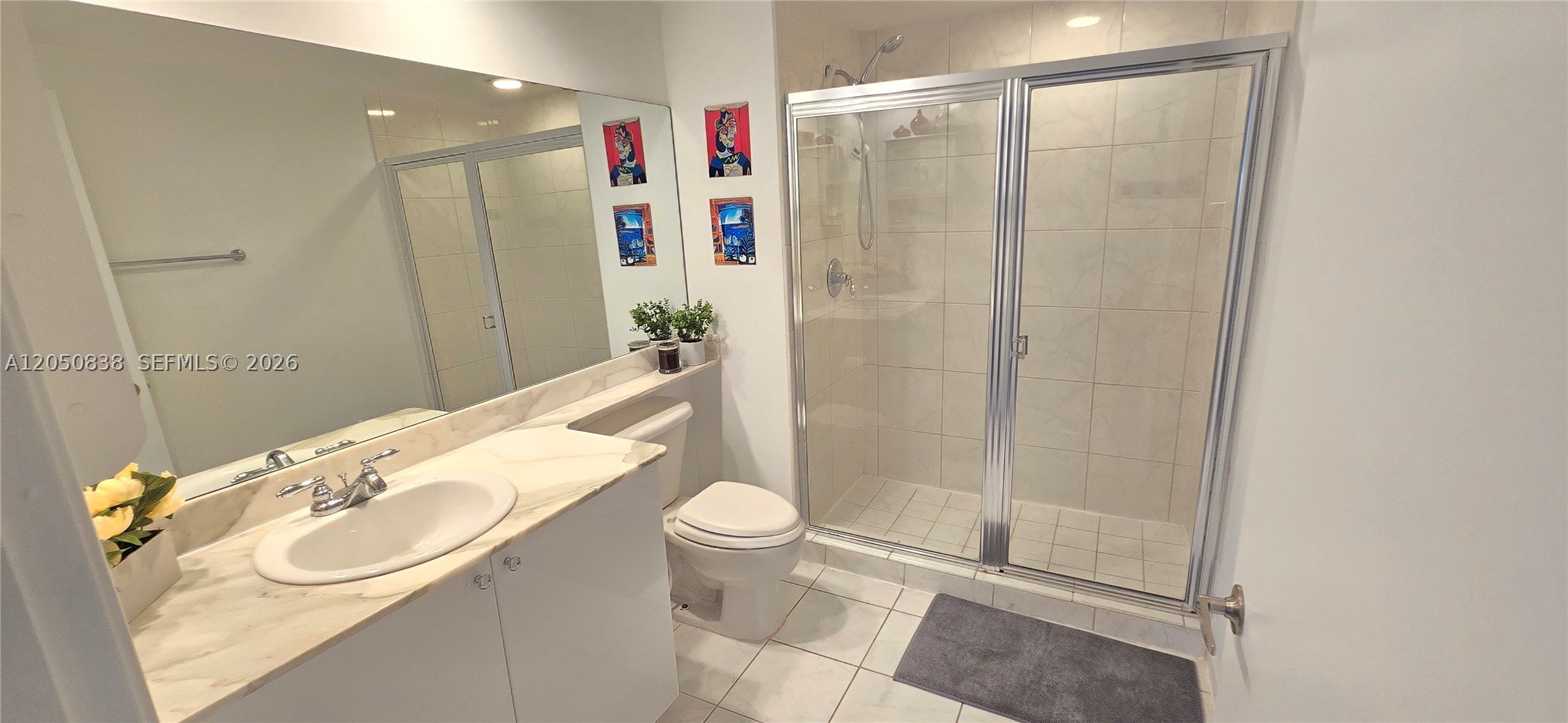 VENTURE AT AVENTURA WEST - Residential Lease
