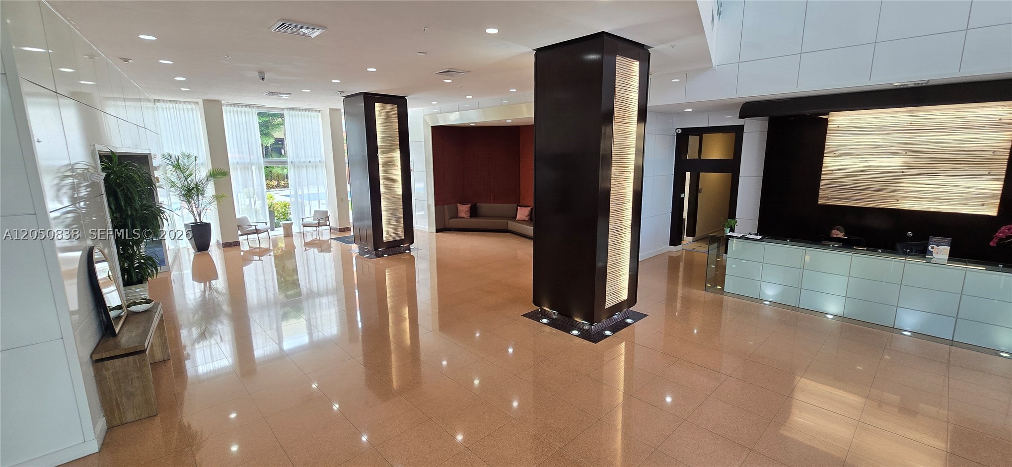 VENTURE AT AVENTURA WEST - Residential Lease
