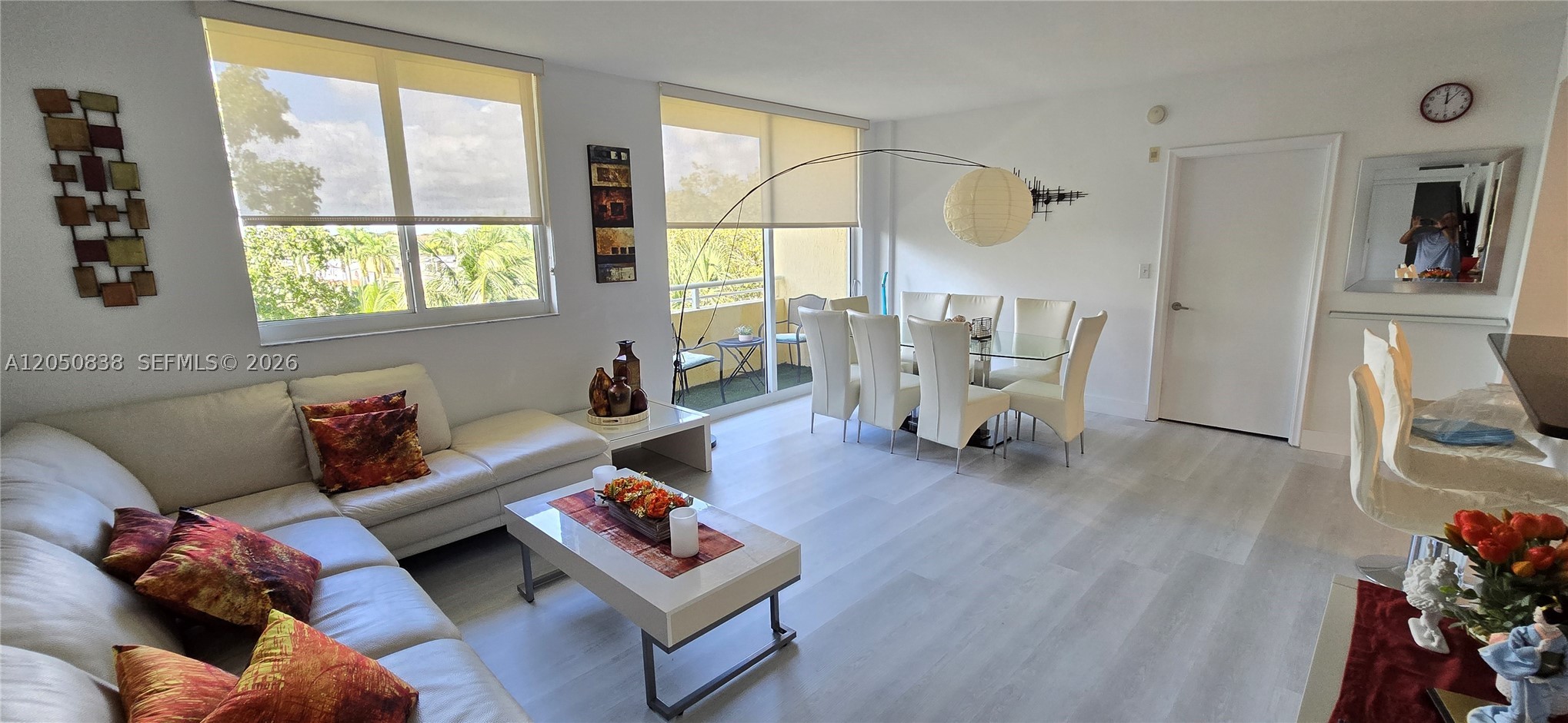 VENTURE AT AVENTURA WEST - Residential Lease