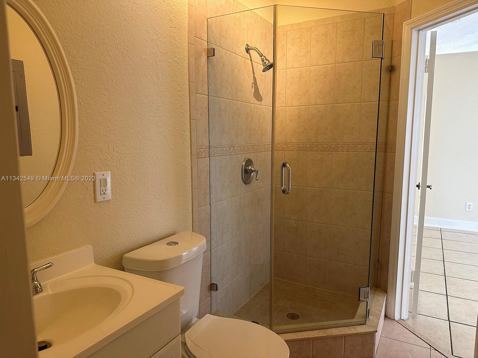 COSTA VERDE SEC 2 - Residential Lease