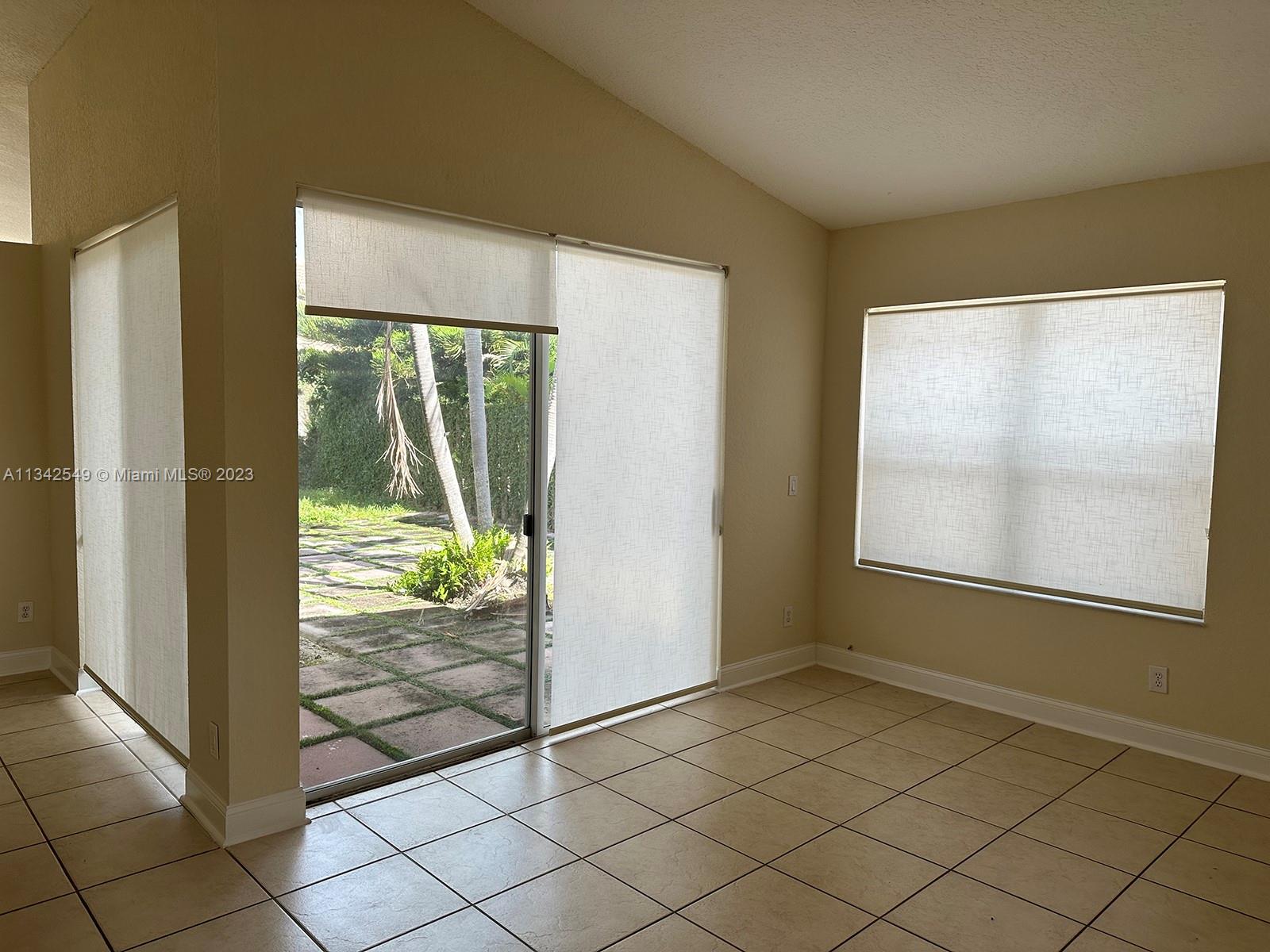 COSTA VERDE SEC 2 - Residential Lease