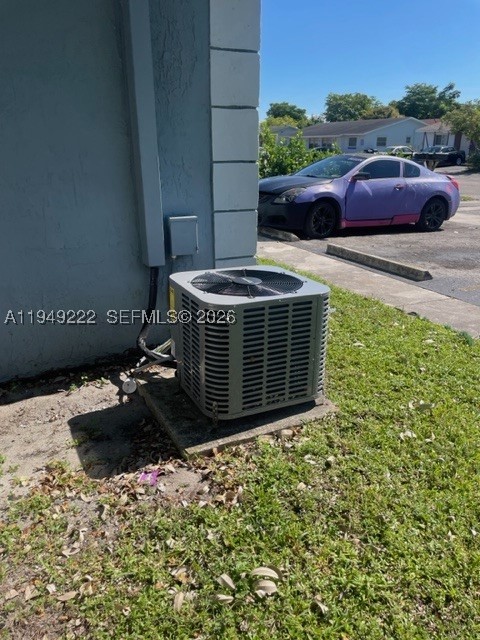 FT LAUDERDALE ESTATES 1ST - Residential Income