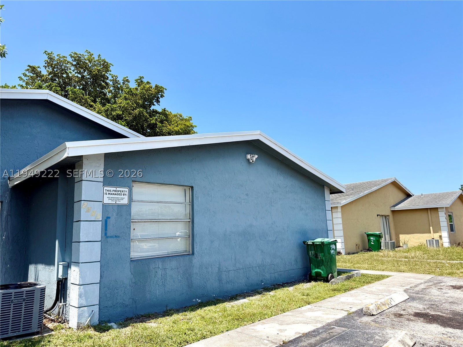 FT LAUDERDALE ESTATES 1ST - Residential Income