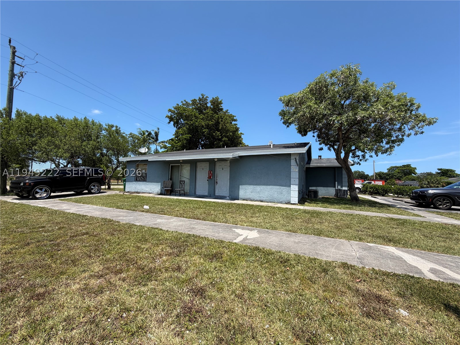 FT LAUDERDALE ESTATES 1ST - Residential Income