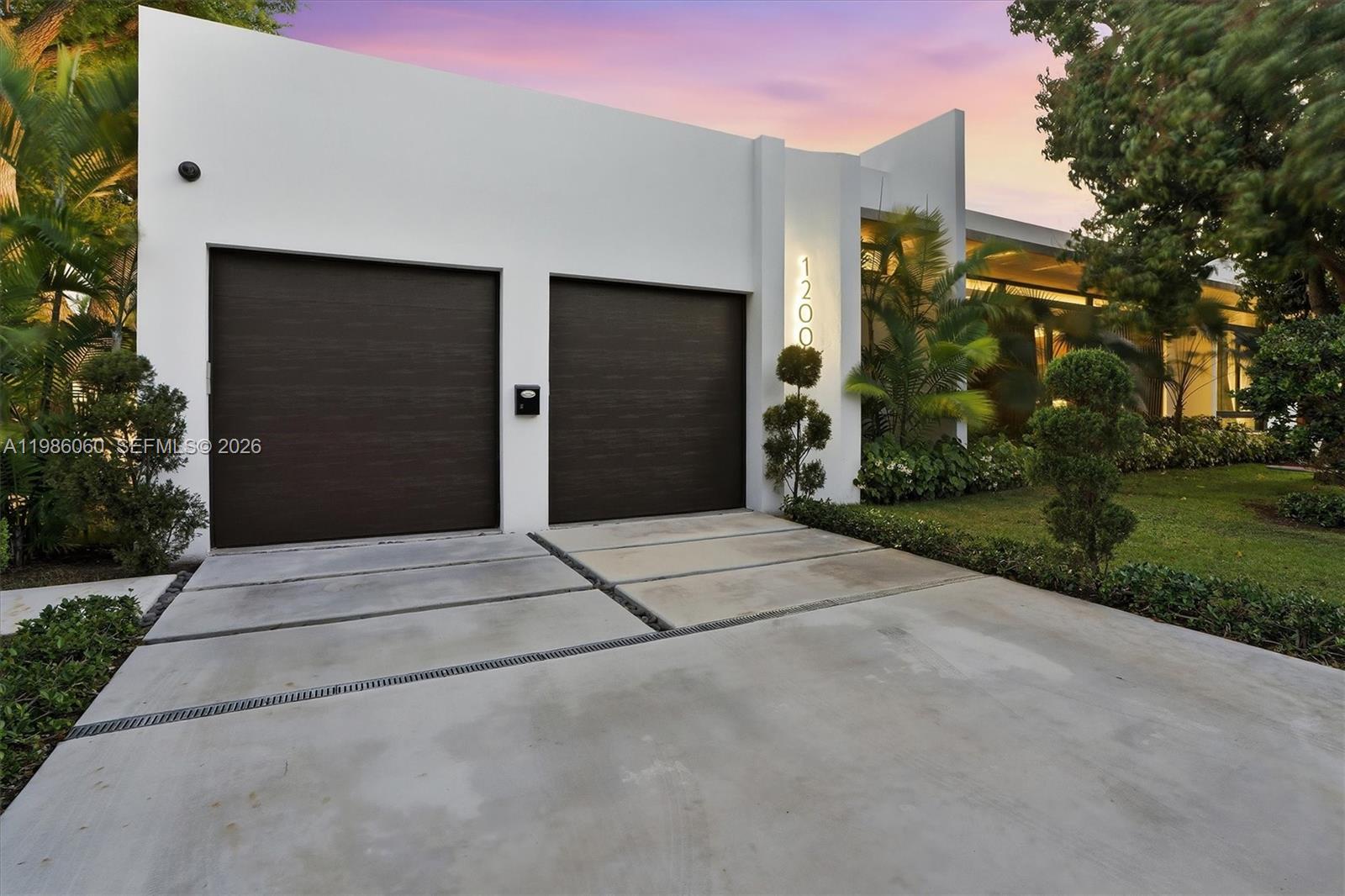MIAMI SHORES BAY VIEW - Residential