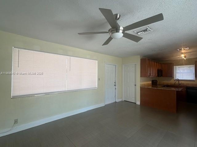 PARK RIDGE - Residential Lease