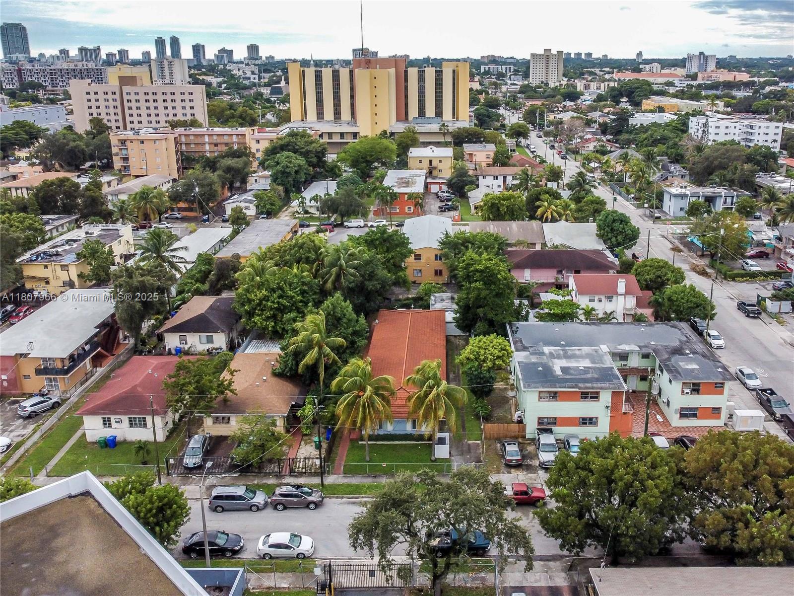 BRICKELLS RIVERVIEW - Residential Lease