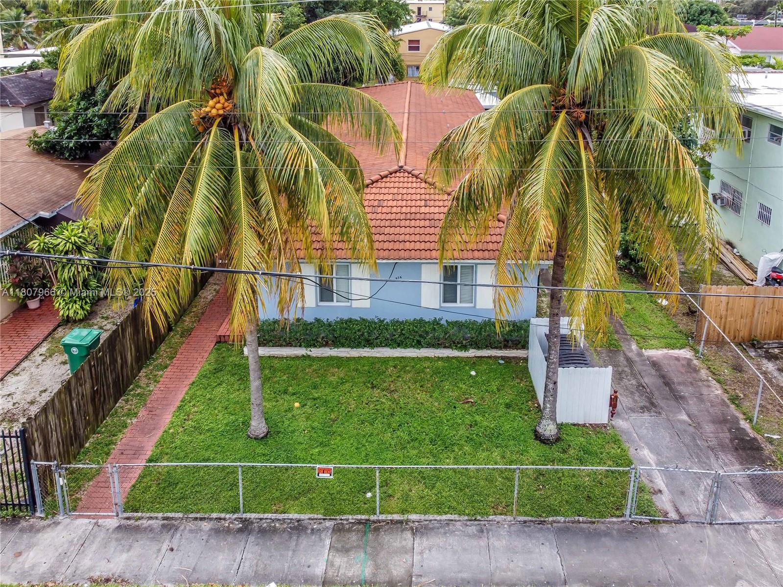 BRICKELLS RIVERVIEW - Residential Lease
