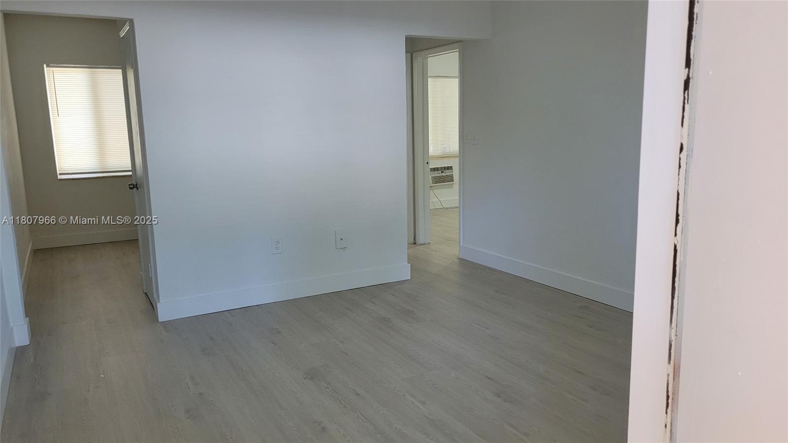 BRICKELLS RIVERVIEW - Residential Lease
