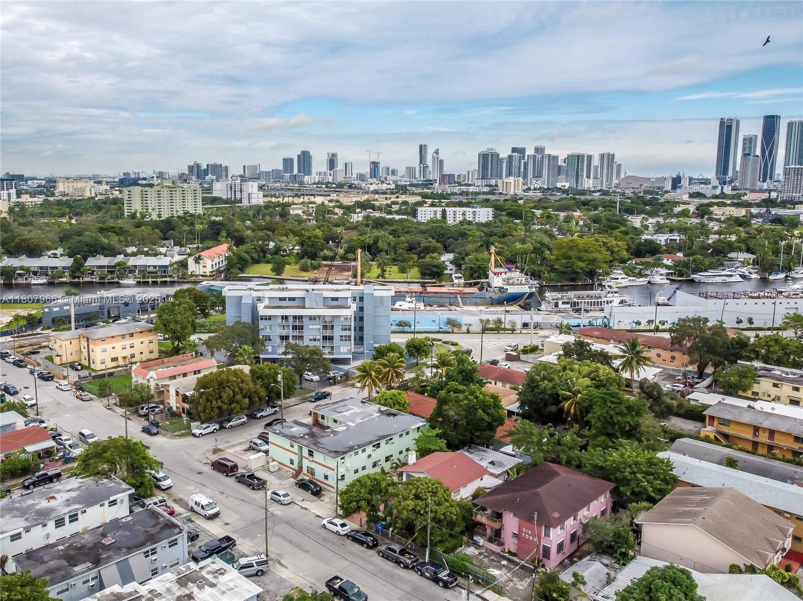 BRICKELLS RIVERVIEW - Residential Lease