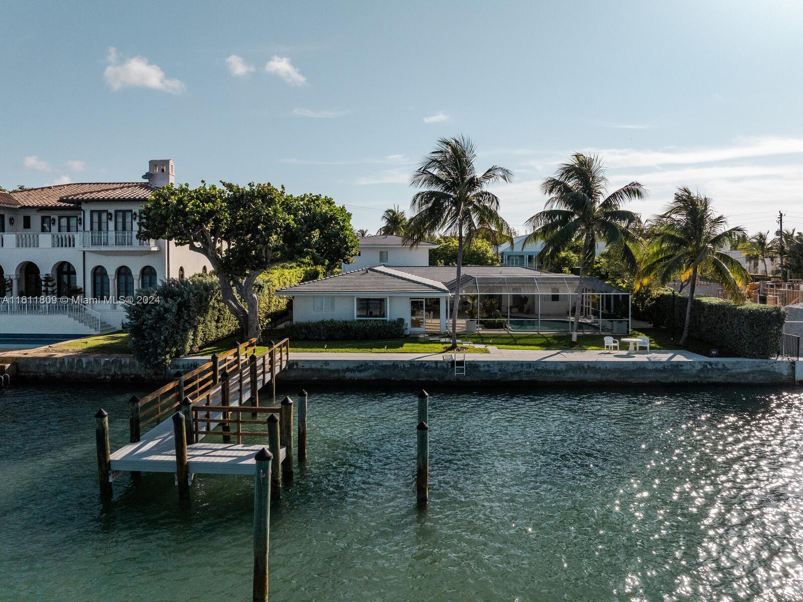 MASHTA ISLAND - Residential