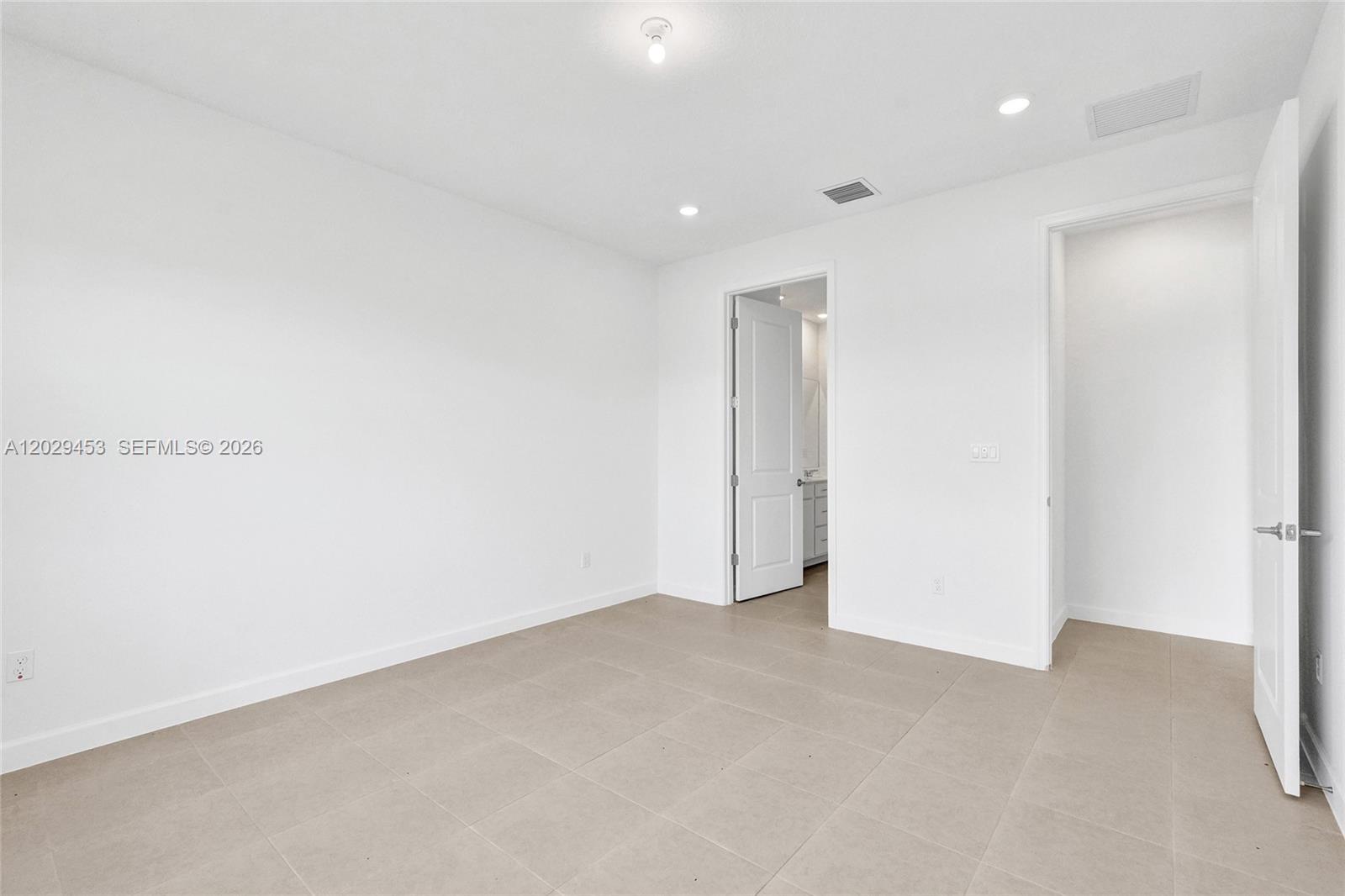 SEAGROVE PUD - Residential Lease