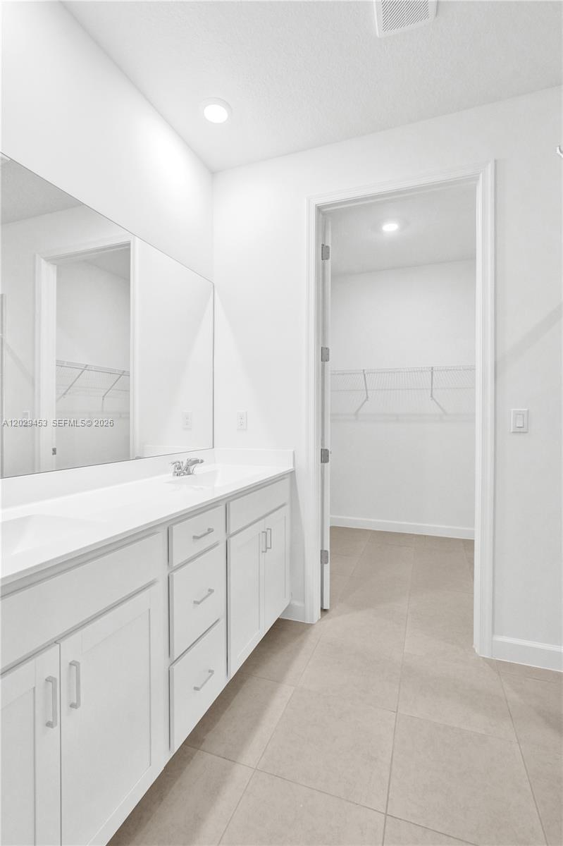 SEAGROVE PUD - Residential Lease