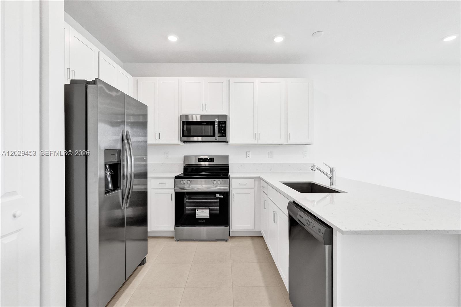 SEAGROVE PUD - Residential Lease