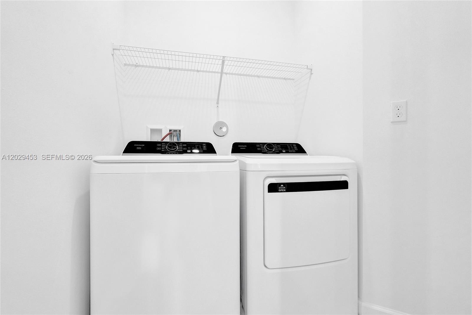 SEAGROVE PUD - Residential Lease