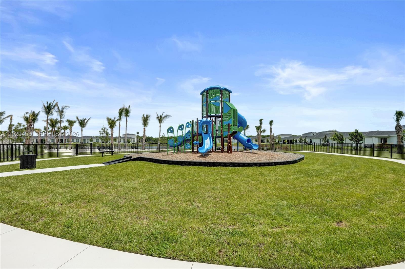 SEAGROVE PUD - Residential Lease