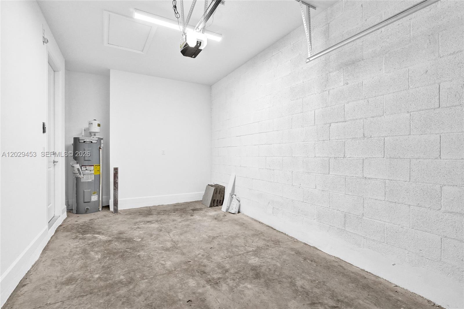 SEAGROVE PUD - Residential Lease