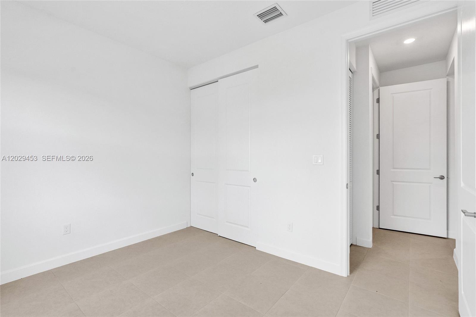 SEAGROVE PUD - Residential Lease