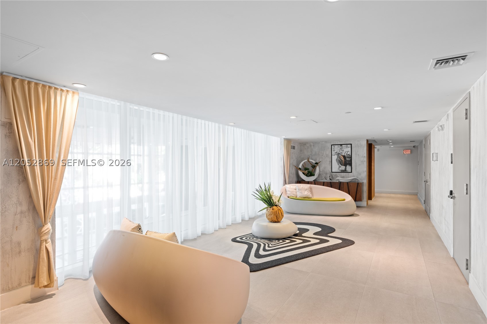 LE JARDIN HOUSE CONDO - Residential Lease