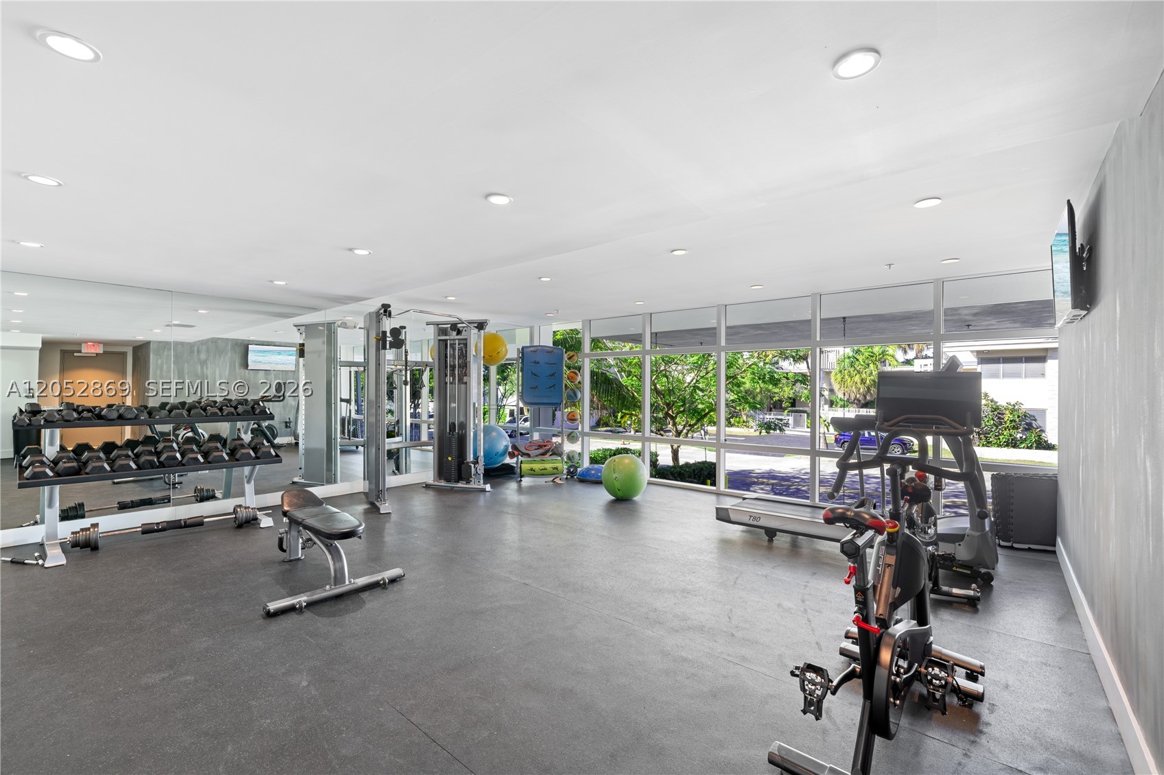 LE JARDIN HOUSE CONDO - Residential Lease
