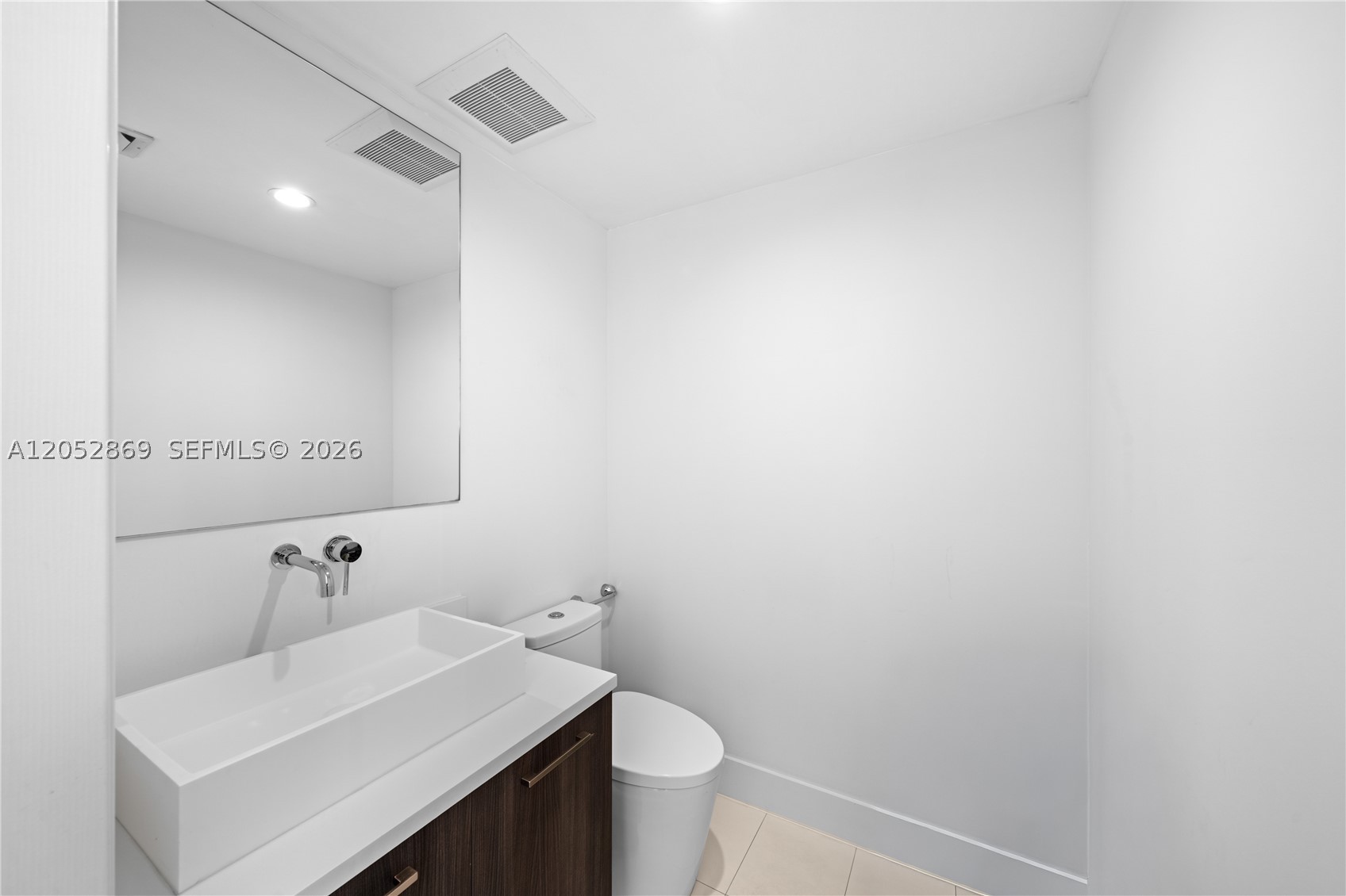 LE JARDIN HOUSE CONDO - Residential Lease