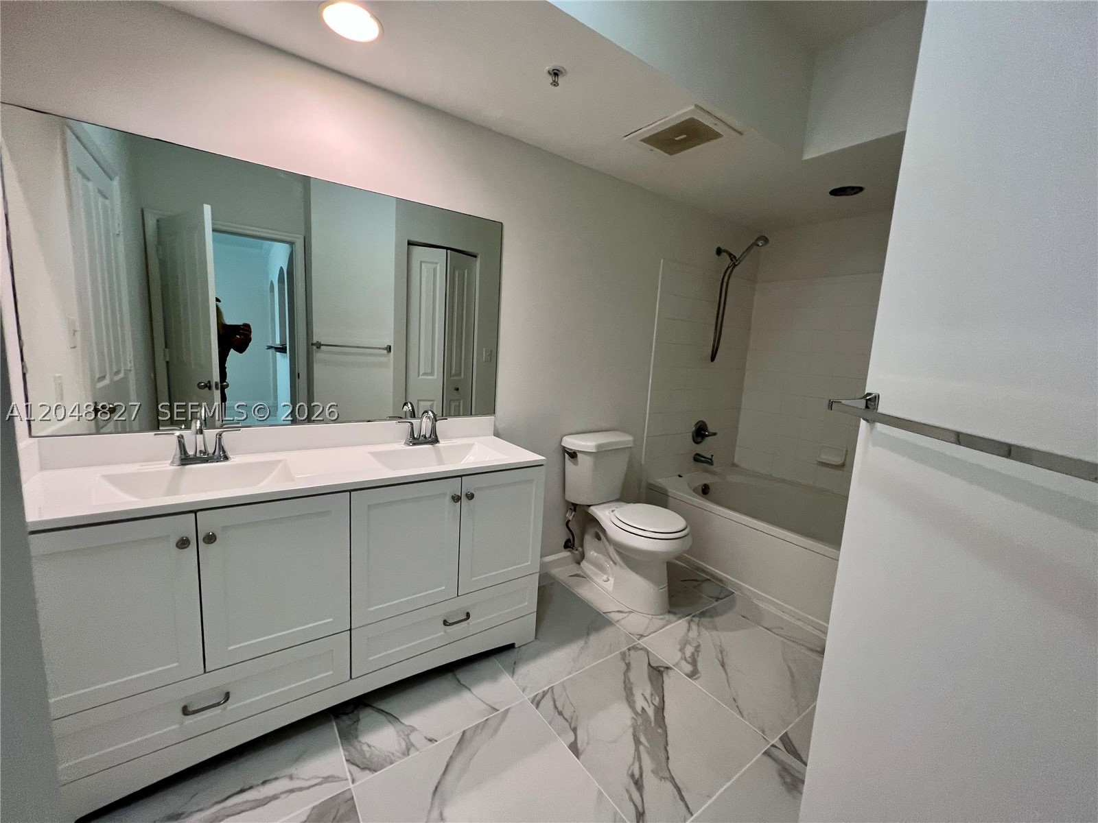 THE WAVERLY AT SURFSIDE B - Residential