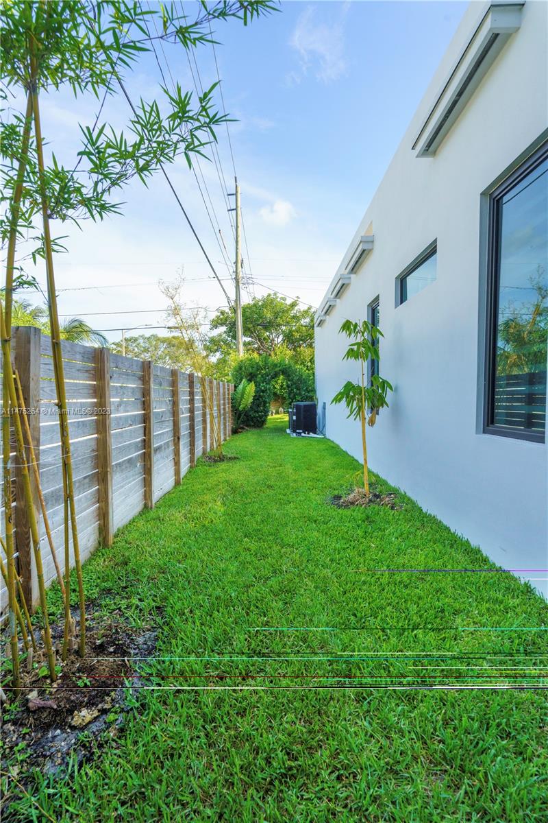 SHADOWLAWN EXTENSION SUB - Residential Lease