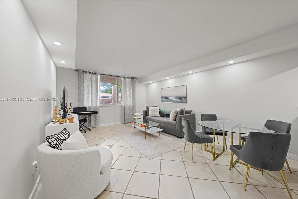 BRICKELL KEY II CONDO - Residential