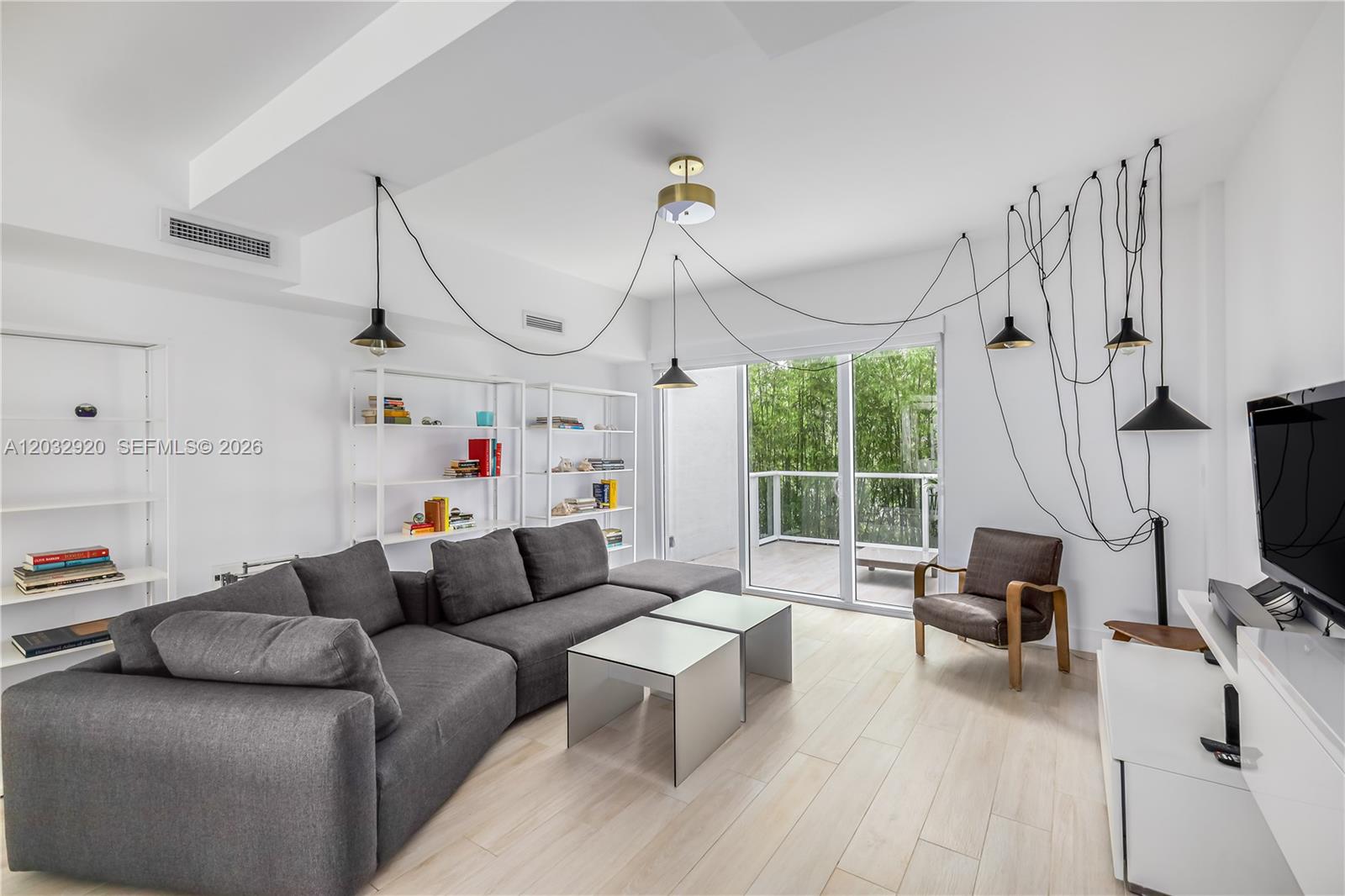 ONE BAY CONDO - Residential