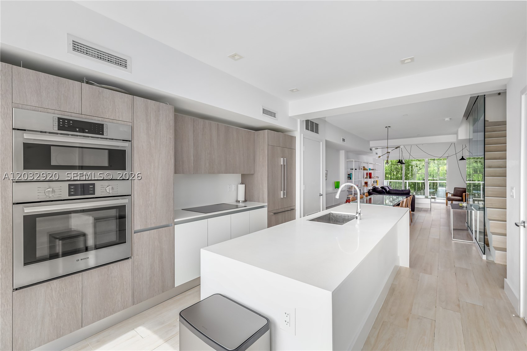 ONE BAY CONDO - Residential