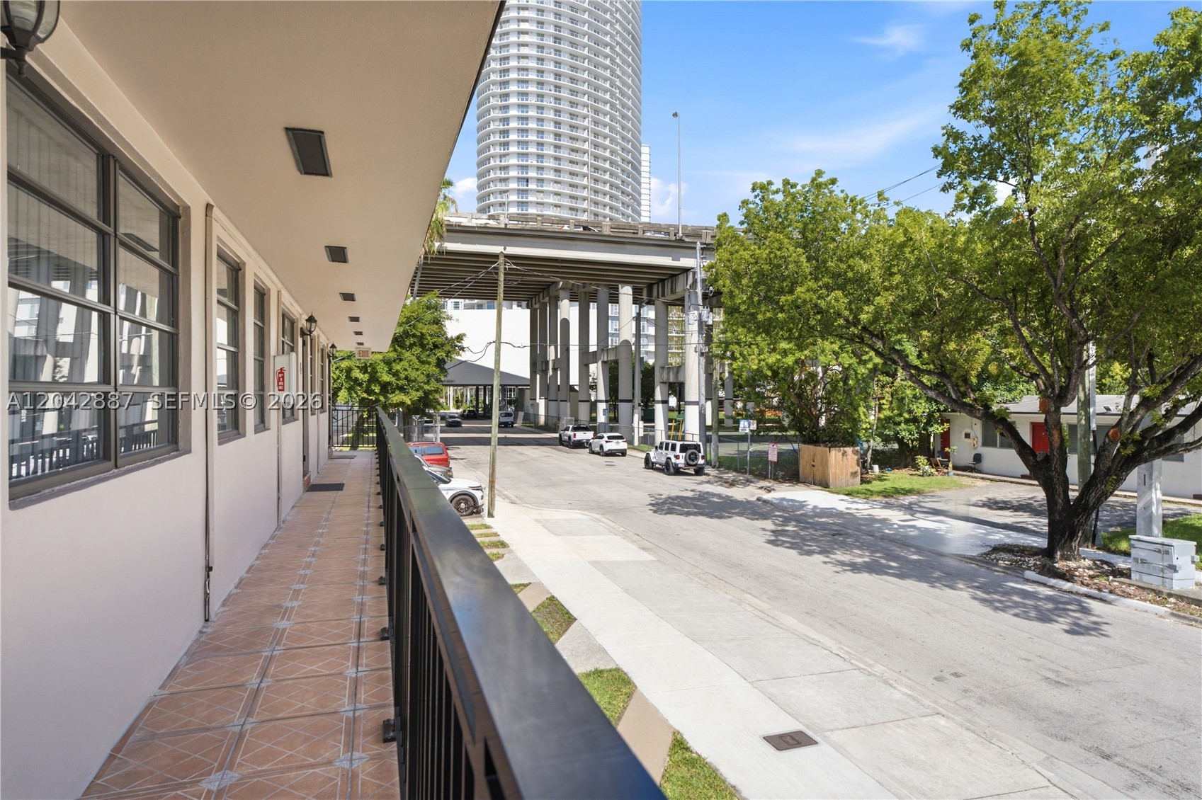 CITY OF MIAMI SOUTH - Residential Income