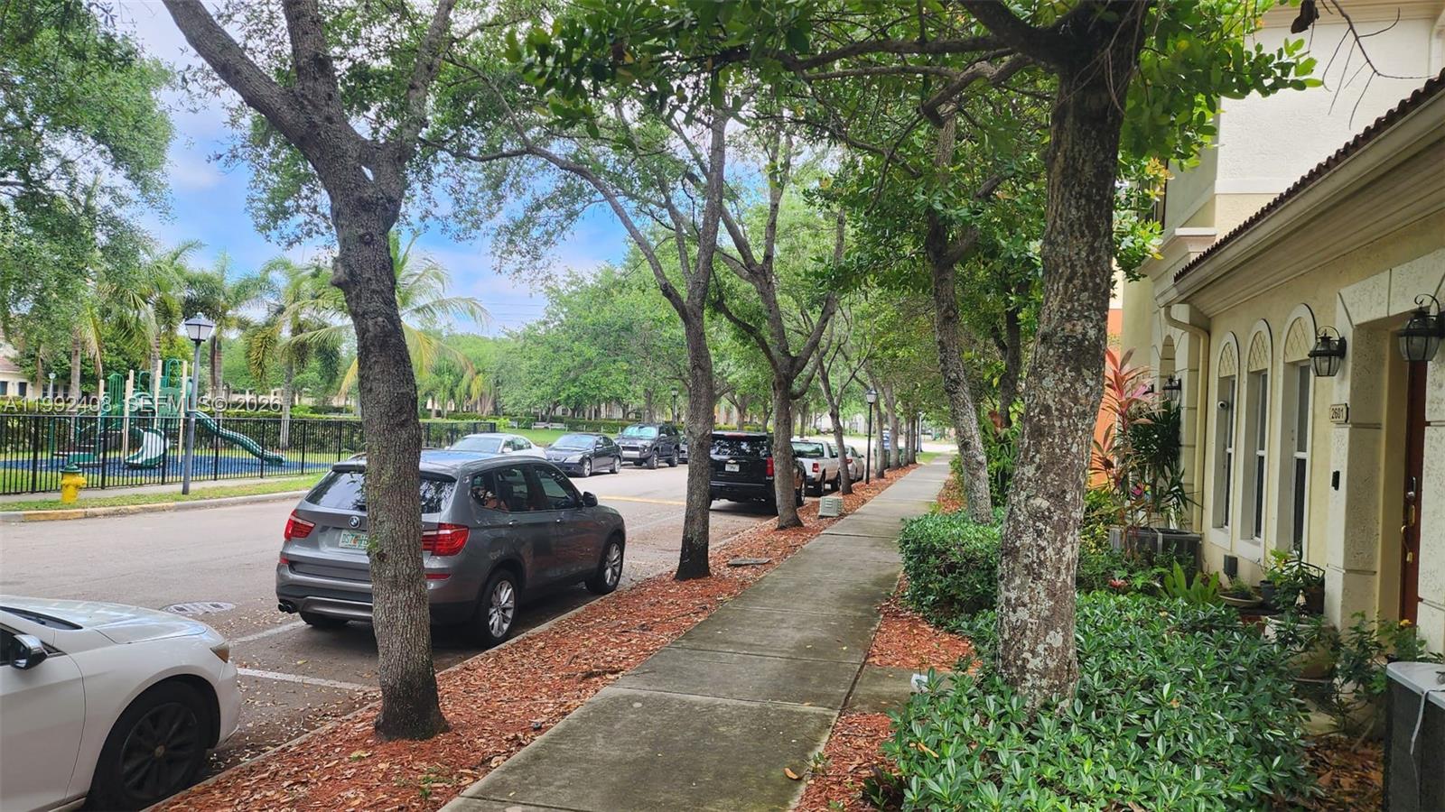 WALDMAN PLAT MIRABELLA - Residential