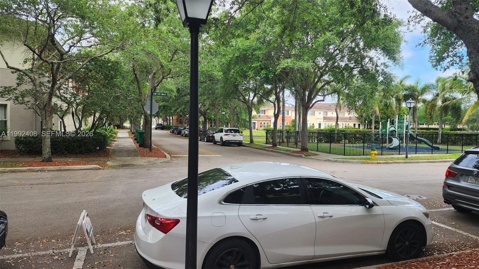 WALDMAN PLAT MIRABELLA - Residential
