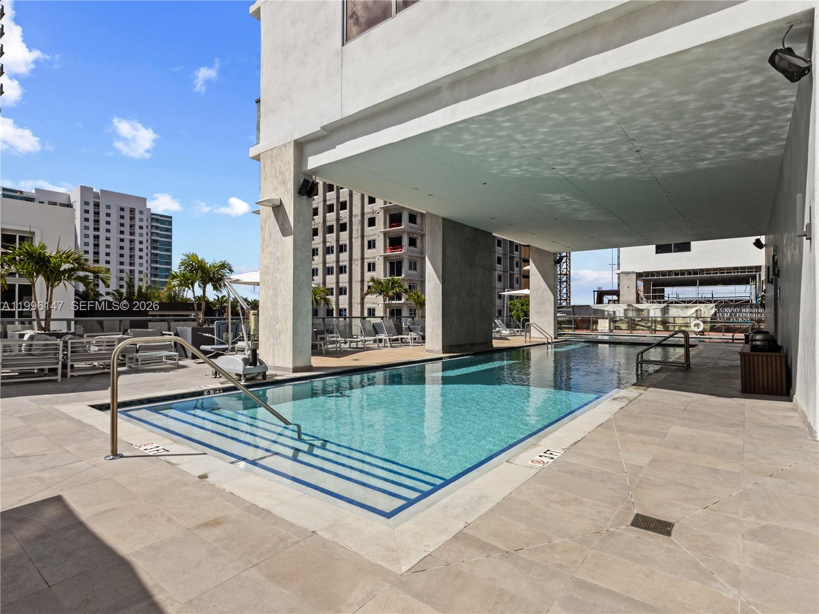 smart Brickel condo - Residential