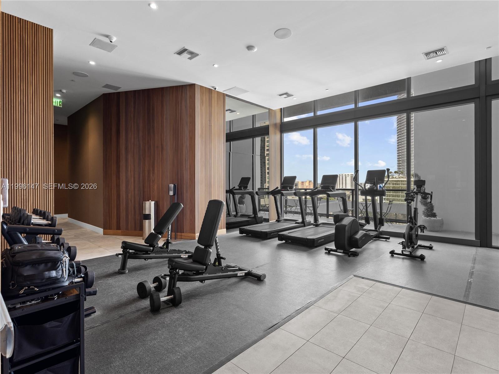 smart Brickel condo - Residential