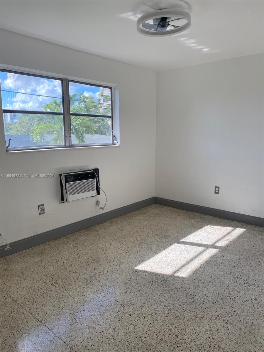 CITY OF MIAMI SOUTH - Residential Lease
