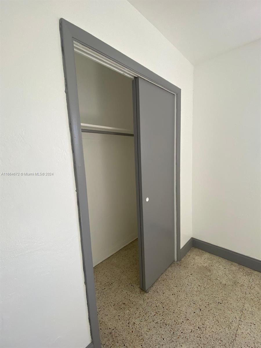 CITY OF MIAMI SOUTH - Residential Lease